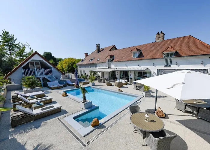 Villa De La Croix - Maison D\'Hotes A 4 Minutes De L\'A26 Avec Parking